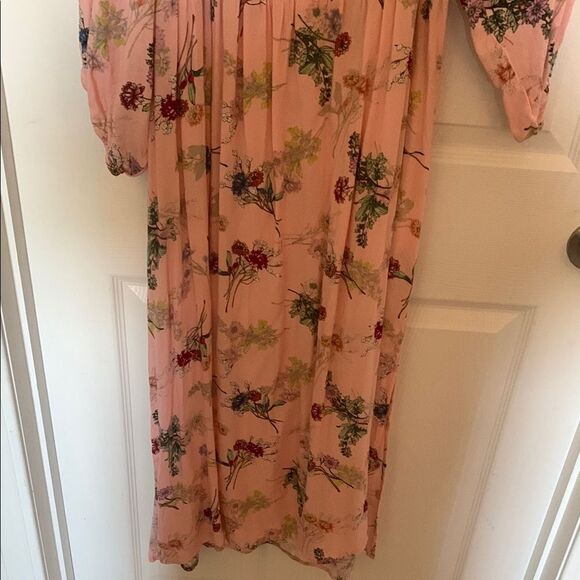 Scoop NYC Floral Long Sleeve Smocked Dress - Pink. P2P 16.5-24”SIZE XL. EUC - Picture 7 of 13
